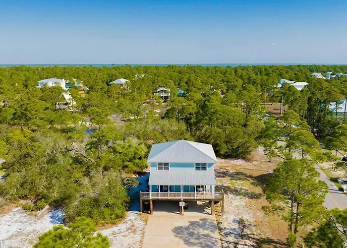 Private And Pool Holiday home